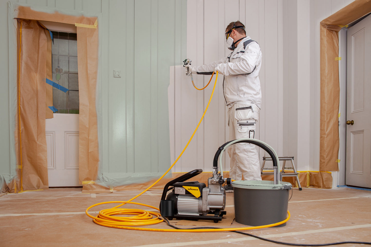 Wagner Airless sprayer Super Finish 21 in action